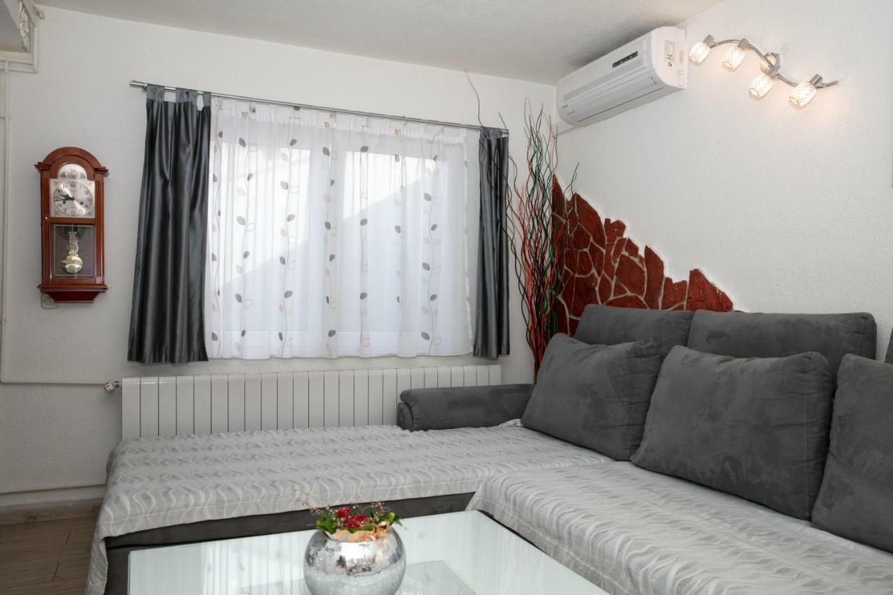 David I Rino Apartment Брела Екстериор снимка